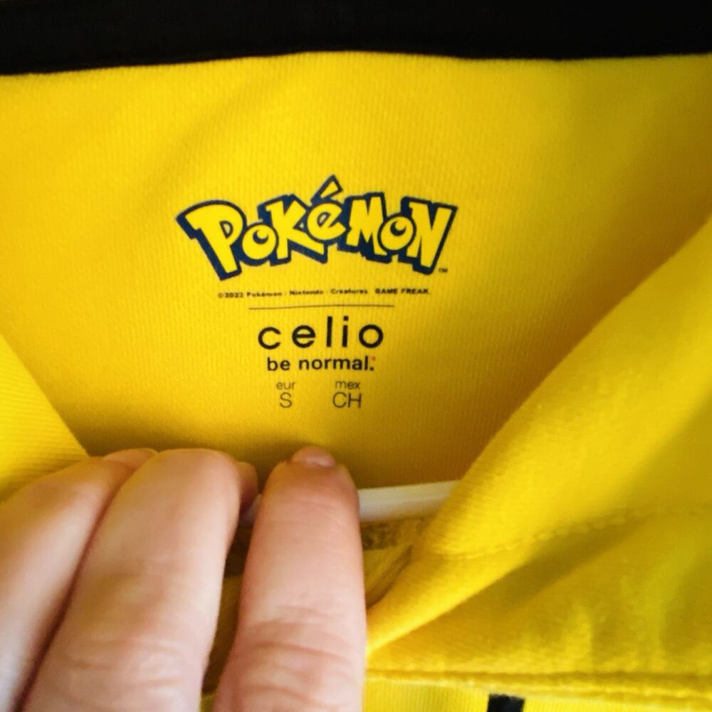 Cielo X Pokémon Hoodie Pikachu Mens Small Embroidered Anime Graphic Sweatshirt S - Picture 3 of 4